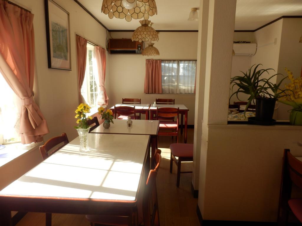 Izumi Hotel Изу Екстериор снимка